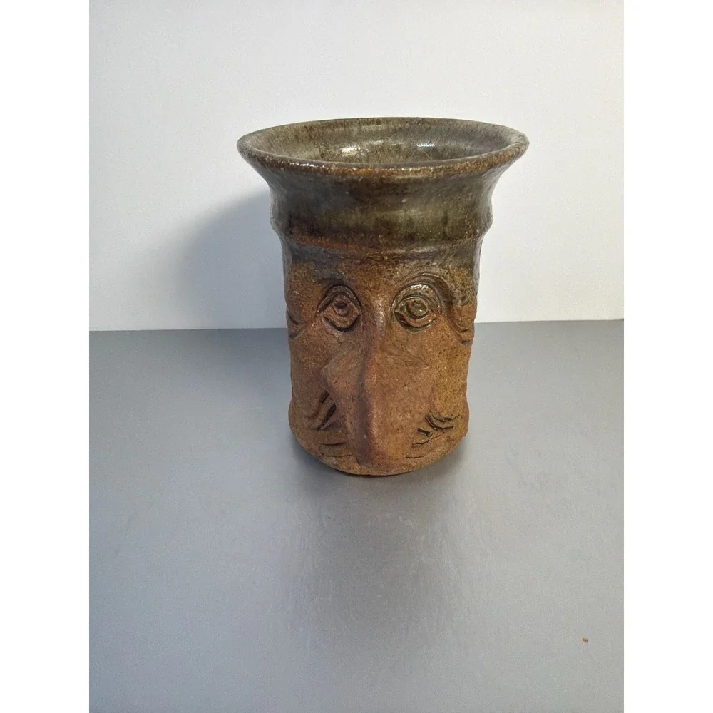 Vintage Studio Pottery Handcrafted Face Jug Vase‎ 4